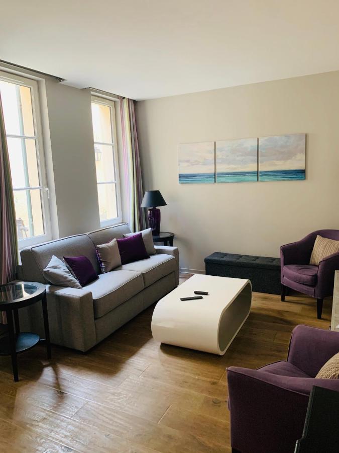 Appartement Versailles Quartier Notre Dame Au Pied Du Chateau Avec Parking Buitenkant foto
